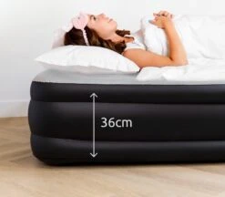 BluMill Eenpersoons Luchtbed - Met Ingebouwde Pomp - Luchtbed Zelfopblazend - Incl. Draagtas - 191x99x36 Cm -Camping Korting 1200x1047 6