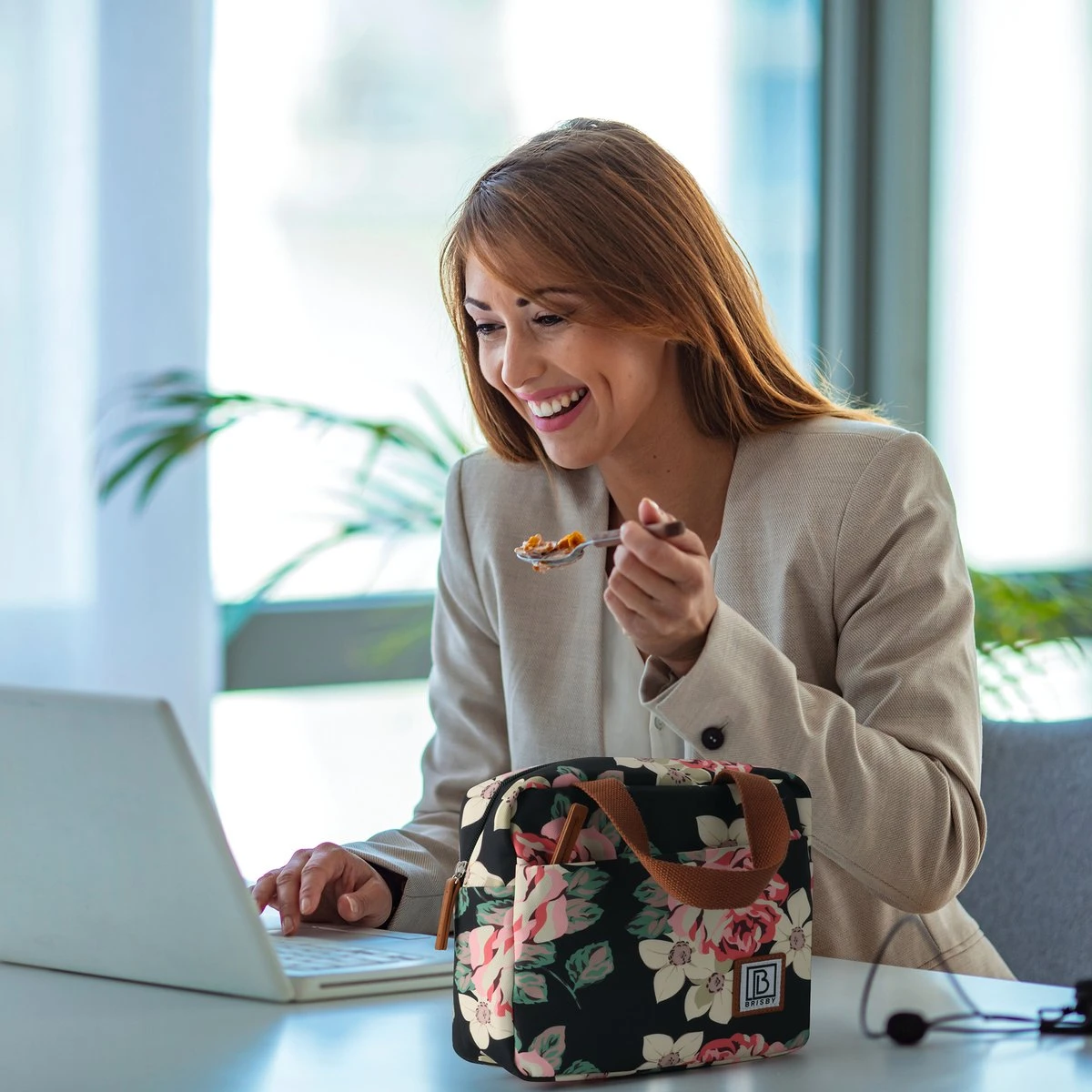 Brisby 4 Laags Geïsoleerde Koeltas - Lunchtas 4 Liter - Bloemetjes 5 Brisby 4 Laags Geïsoleerde Koeltas - Lunchtas 4 Liter - Bloemetjes - Afbeelding 5