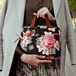 Brisby 4 Laags Geïsoleerde Koeltas - Lunchtas 4 Liter - Bloemetjes 14 Brisby 4 Laags Geïsoleerde Koeltas - Lunchtas 4 Liter - Bloemetjes -Camping Korting 1200x1200 1030