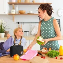 Brisby 4 Laags Geïsoleerde Koeltas - Lunchtas 1.5 Liter - Zwart 10 Brisby 4 Laags Geïsoleerde Koeltas - Lunchtas 1.5 Liter - Zwart -Camping Korting 1200x1200 1116