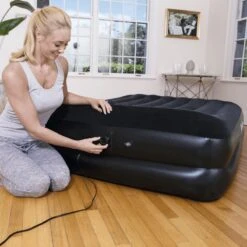 Bestway Luchtbed Tritech Premium+ - 2 Persoons - Ingebouwde Pomp - Extra Dik - Stevige Constructie -Camping Korting 1200x1200 560