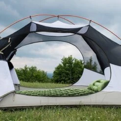 TRVLMORE Slaapmat - Zelfopblazend - 1 Persoons - Ingebouwde Pomp En Kussen - Groen -Camping Korting 1200x1200 717