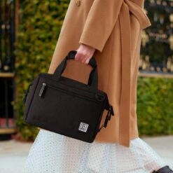 Brisby 4 Laags Geïsoleerde Koeltas - Lunchtas 12 Liter - Extra Ruimte Uitvouwbaar- Zwart -Camping Korting 1200x1200 948