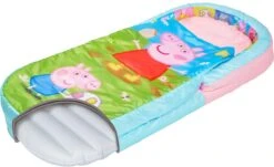Worlds Apart Peppa Pig Readybed - 2 In 1 Slaapzak En Luchtbed Voor Kinderen 9 Worlds Apart Peppa Pig Readybed - 2 In 1 Slaapzak En Luchtbed Voor Kinderen -Camping Korting 1200x733