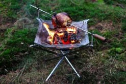 Firekorf + Grill + Spit : Opvouwbare Vuurkorf / Vuurschaal Met Rooster En Spit - Draagbare BBQ - Opbergtas - Kampeer Grill - Kookset 20 Firekorf + Grill + Spit : Opvouwbare Vuurkorf / Vuurschaal Met Rooster En Spit - Draagbare BBQ - Opbergtas - Kampeer Grill - Kookset -Camping Korting 1200x799 50