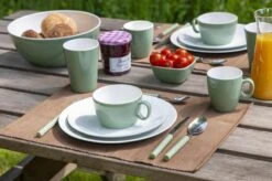 Bo-Camp Servies - Campingbord - 100% Melamine - 16-delig - Groen -Camping Korting 1200x799 51