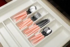 Di Solle Inova D - 6 Persoons Bestekset - Handige Opbergbak Met Raspdeksel - 26 Delig - Baby Pink -Camping Korting 1200x800 39