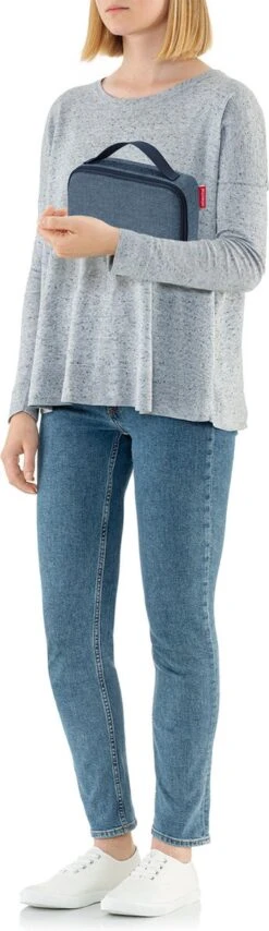 Reisenthel Thermocase Lunchbox - 1,5L - Twist Blue Blauw 5 Reisenthel Thermocase Lunchbox - 1,5L - Twist Blue Blauw -Camping Korting 347x1200 2