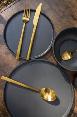 Bo-Camp Industrial - Servies - Patom - 100% Melamine - 16-Delig Servies 9 Bo-Camp Industrial - Servies - Patom - 100% Melamine - 16-Delig Servies -Camping Korting 795x1200 2